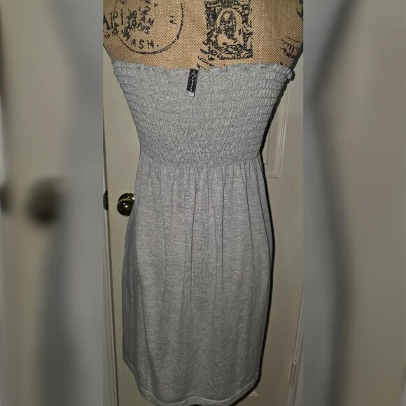 ​Y2K Tube Top Dress Smocked Strapless Mini Gray Silver - Picture 2 of 3